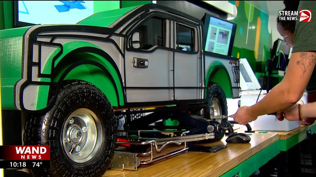 Parkland College unveils new mobile education unit